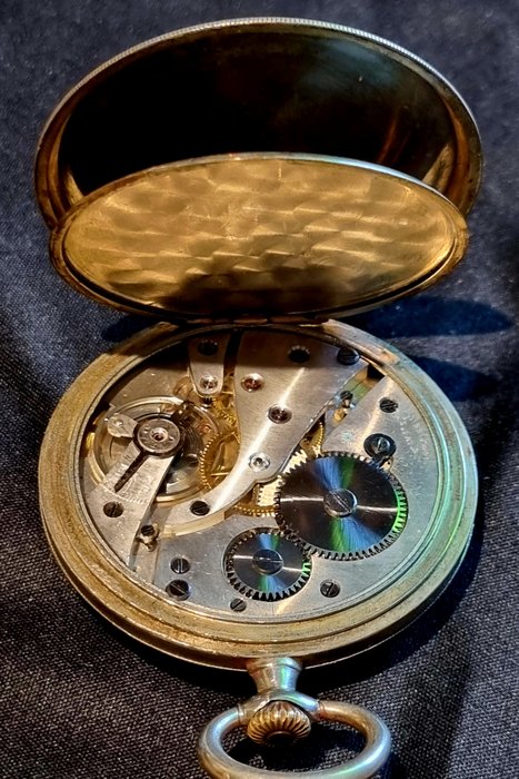 Primator - Schweizer guillochierte Art Deco Taschenuhr - 1901-1949