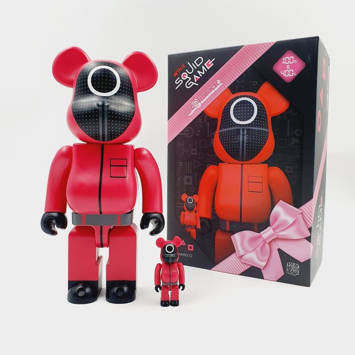 Medicom Toy - Be@rbrick 400% 100% Squid Game Circle Bearbrick 2022