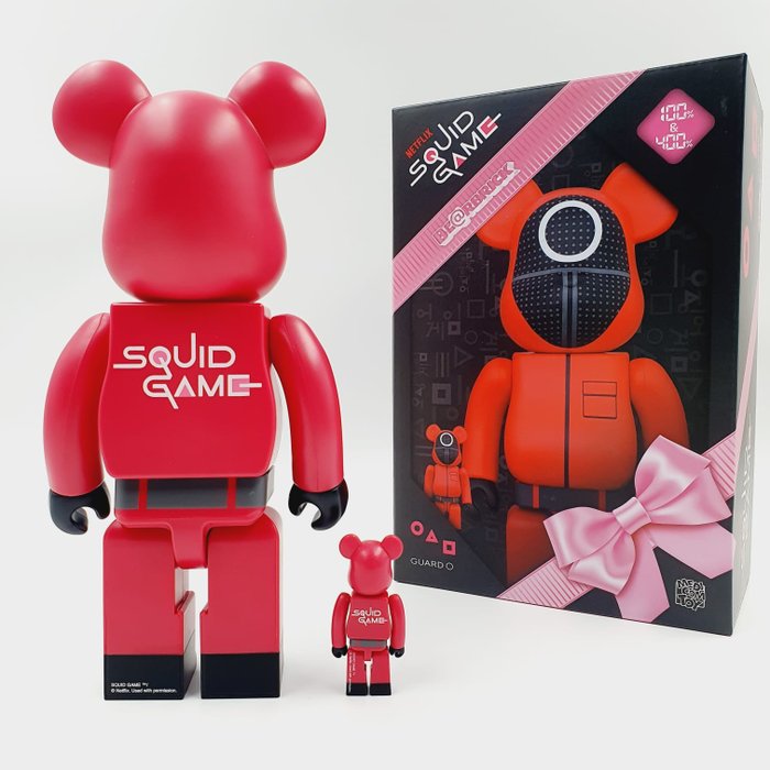 Medicom Toy - Be@rbrick 400% 100% Squid Game Circle Bearbrick 2022