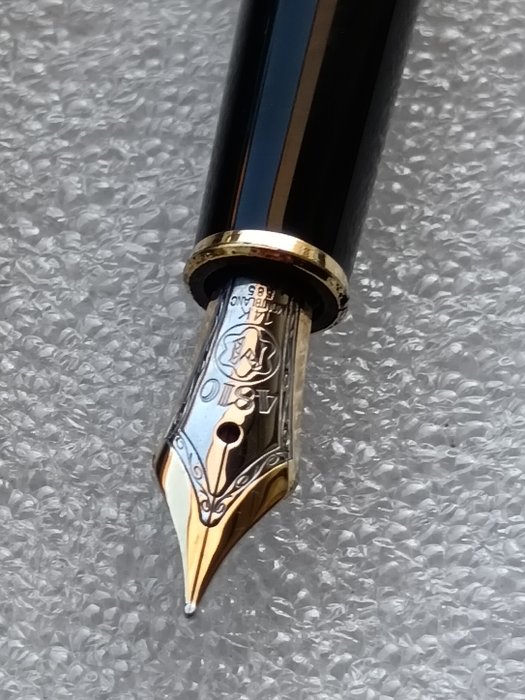 Montblanc - Montblanc Meisterstuck n° 144 - Fyldepen