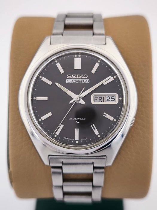 Seiko - 5 Actus - Ingen mindstepris - 7019-8010 - Mænd - 1970-1979