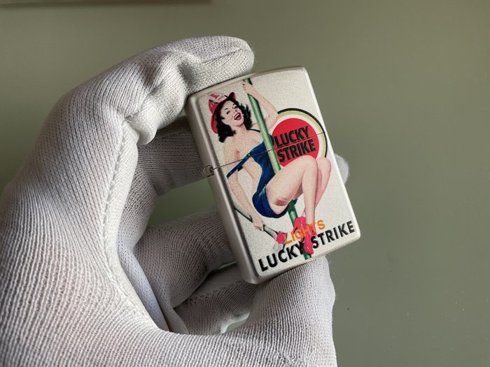 Zippo - Lucky strike - Lommelighter - krom