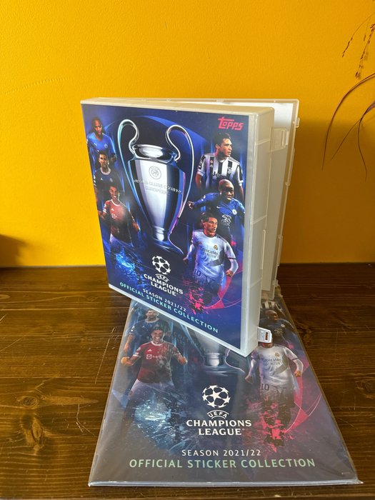 Topps - Champions League 2021/22 - Cristiano Ronaldo Lionel Messi - 1 Empty album + complete loose sticker set