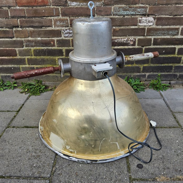 Hængende lampe - Jern, Rustfrit stål - Meget stor fabrikslampe