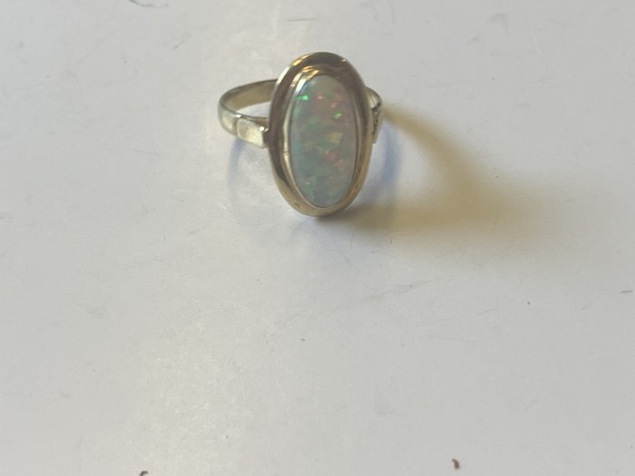 Ring - 14 karat Gulguld -  1.58ct. tw. Opal - Opal Ring