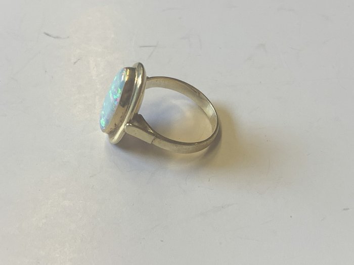 Ring - 14 karat Gulguld -  1.58ct. tw. Opal - Opal Ring