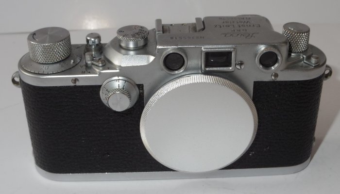 Leica IIIc wartime - rare "Luftwaffen" - 1940 - red curtains - partially defaced - working Rangefinder søgerkamera