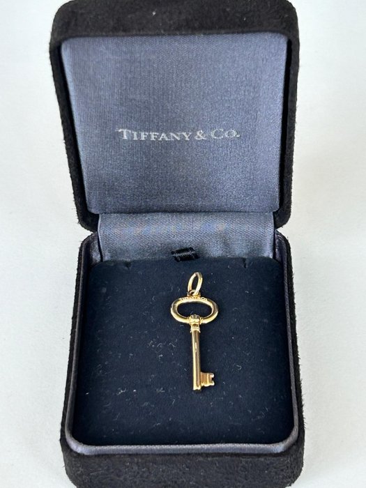 Tiffany  Co. - Vedhæng - 18 kraat Gulguld