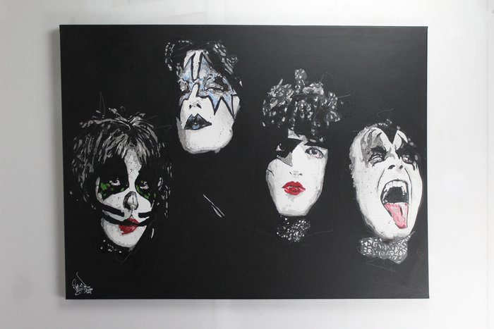 KISS - Hand painted and signed - By Artist Vincent Mink - "KISS"