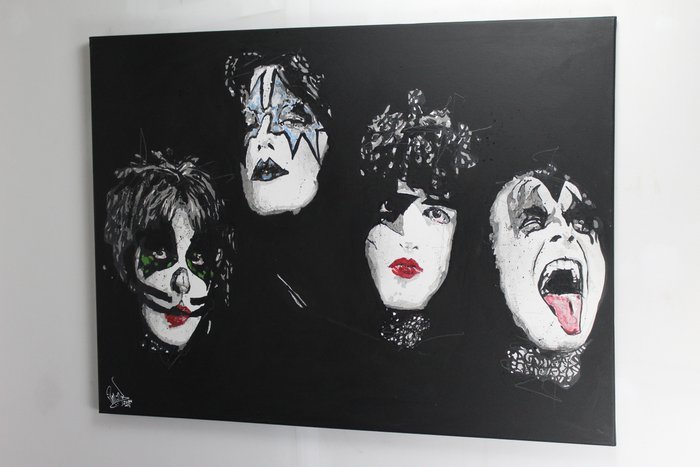 KISS - Hand painted and signed - By Artist Vincent Mink - "KISS"