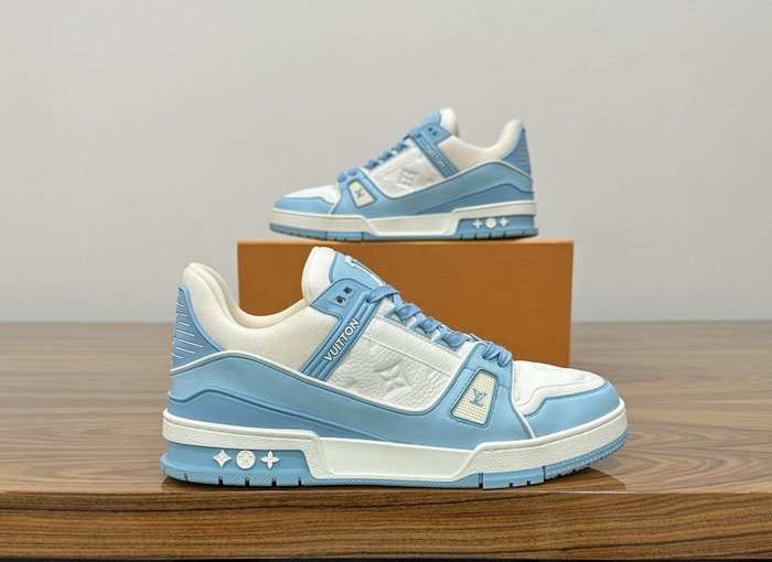 Louis Vuitton - Sneakers