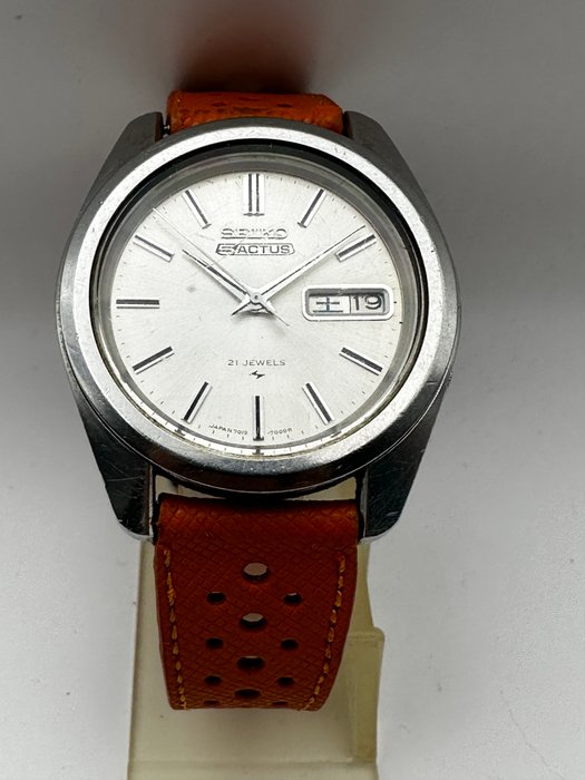 Seiko - actus - Ingen mindstepris - 7019-7040 - Mænd - 1970-1979