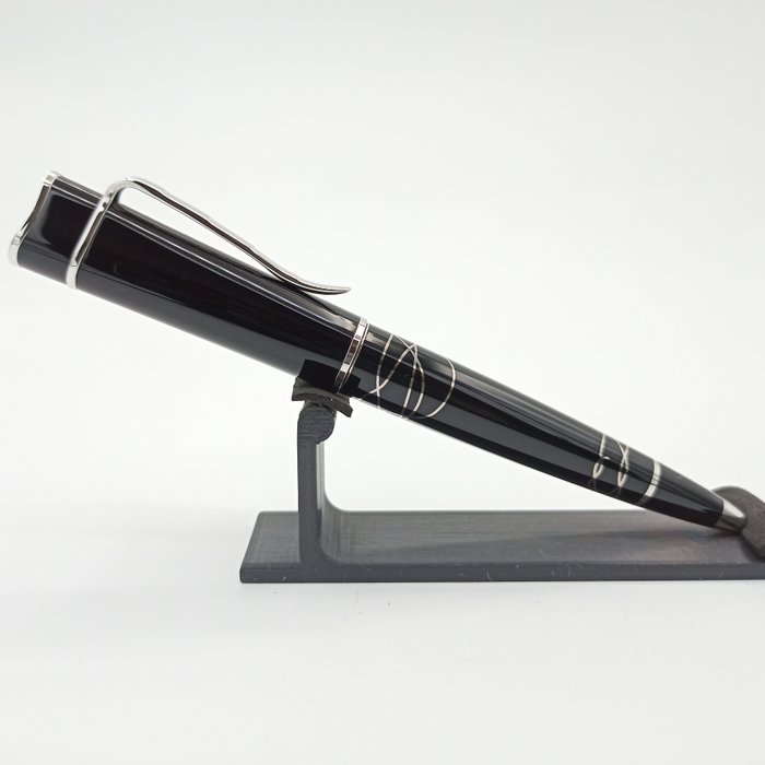 Montblanc - Writers Edition - Jonathan Swift - Pen