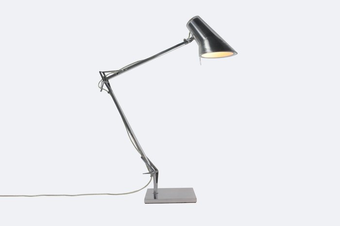 Flos - Antonio Citterio - Bordlampe - Kelvin T ADJ - Metal