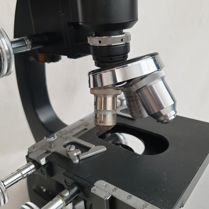 Monocular compound microscope - M109273 - 1950-1960 - Storbritannien - Cooke Troughton  Simms London