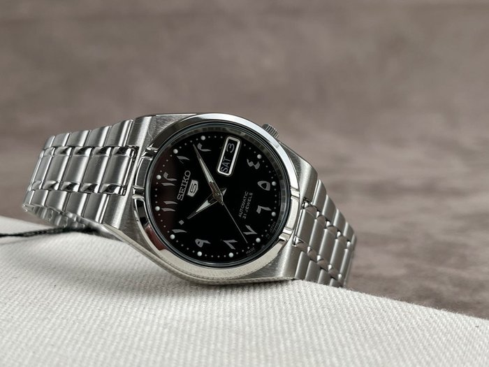 Seiko 5 - Ingen mindstepris - DAY DATE - Mænd - 2020+