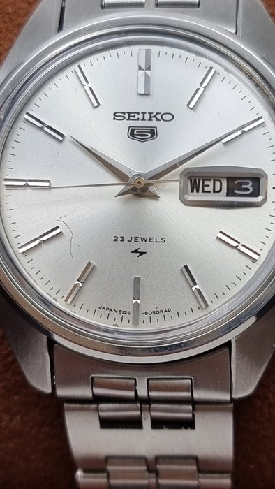 Seiko - Seiko 5 - Ingen mindstepris - Mænd - 1970-1979