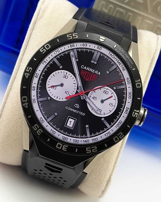 TAG Heuer - Connected Modular 45 Titanium Pvd SAR8A80 - Mænd - 2011-nu