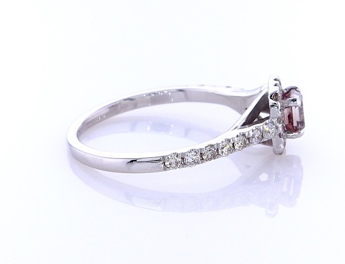 Ring - 14 karat Hvidguld -  0.90ct. tw. Diamant (Naturfarvet) - Diamant