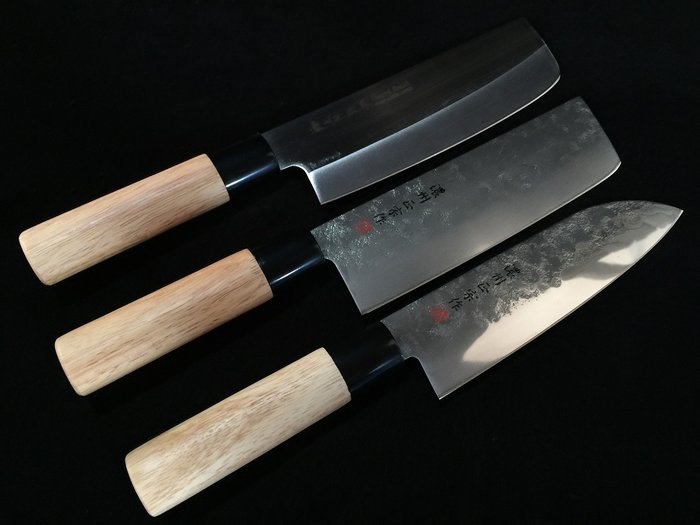 正宗 MASAMUNE / Set of 3 / 三得 SANTOKU 菜切 - Køkkenkniv -  Japansk køkkenkniv - Stål, Træ - Japan