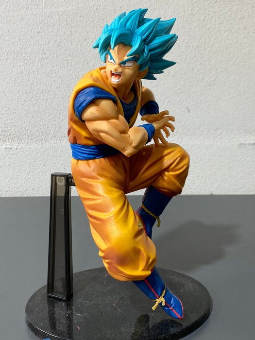 Dragon Ball - Figure SSG Son Gokou Saiyan Raised on Earth, made by Banpresto - Rare, imported from Japan