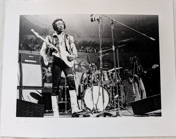 Eric Hayes - Jimi Hendrix Live Royal Albert Hall Feb 18 1969 Fine Art Print #45/75