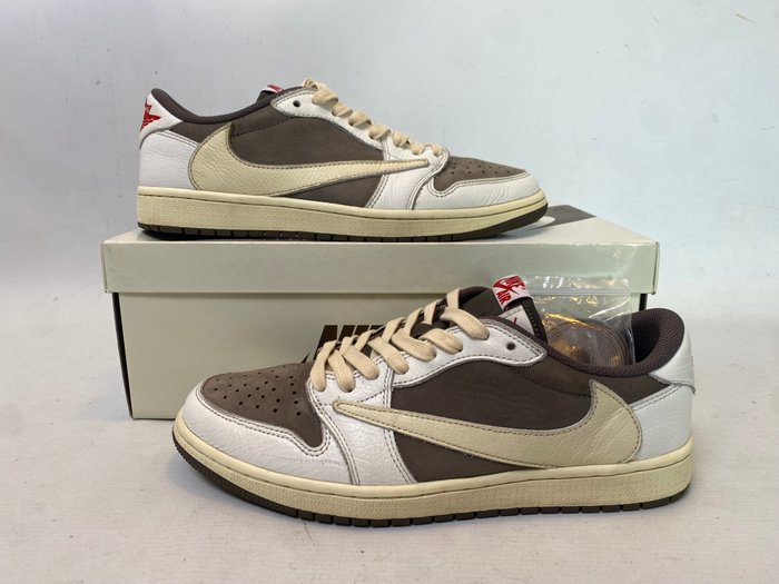 Air Jordan - Sneakers - Størelse: Shoes / EU 43