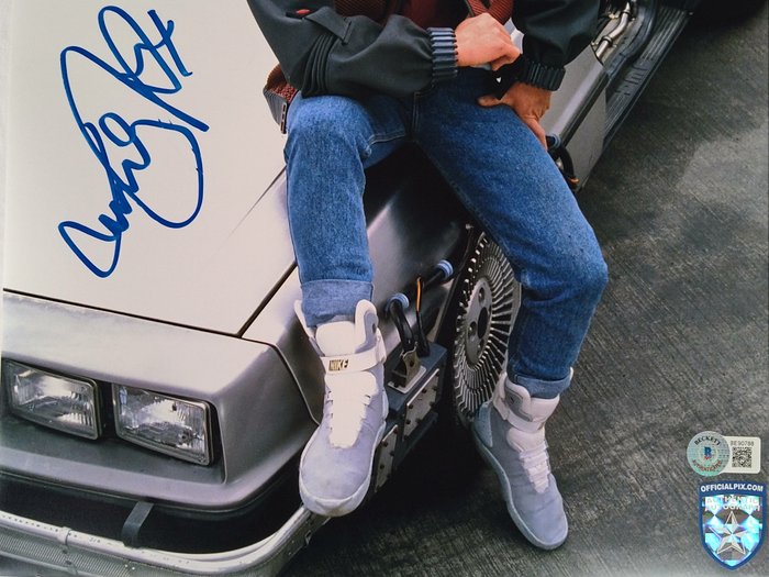 Back to the Future - Part II - Michael J Fox "Marty McFly" - Signed Photo with Beckett COA Official Pix