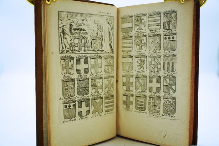 P.F.C. Menestrier - Nouvelle méthode raisonée du blason, pour l'apprendre d'une manière aisée - 1728