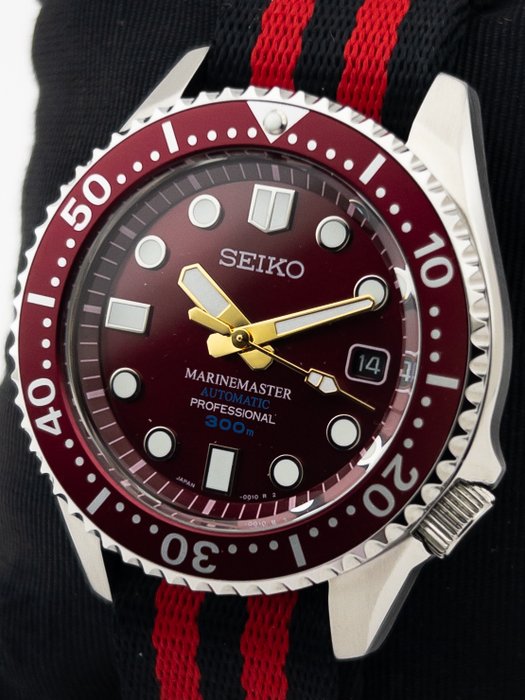 Seiko - Diver Marine Master "Red Dial" - Ingen mindstepris - 6309-00K0 - Mænd - 1980-1989