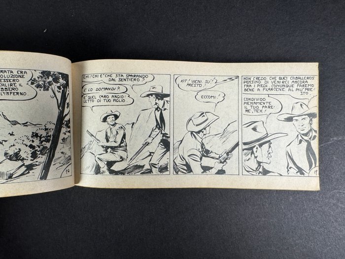 Tex, Raccoltina Serie Bianca n. 17 - "Apaches!" - 1 Comic - Første udgave - 1950