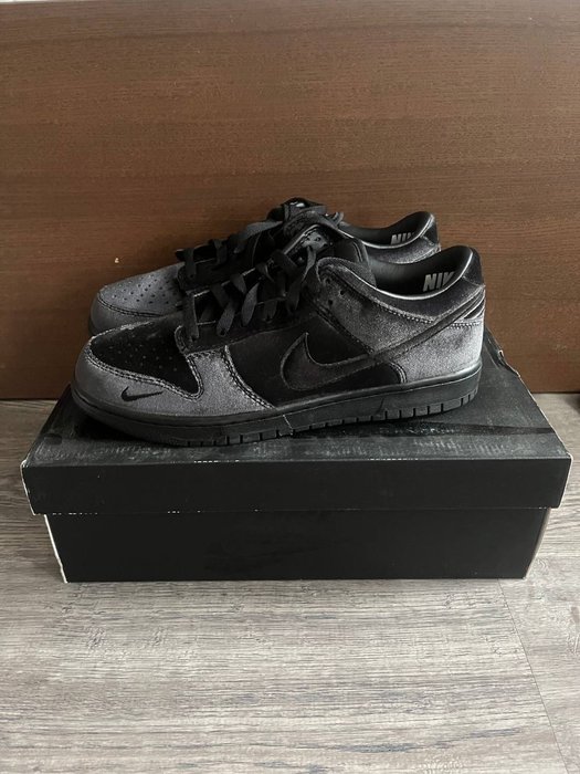 Nike - Dunk Low - Sneakers - Størelse: EU 44 - Nyt med labels