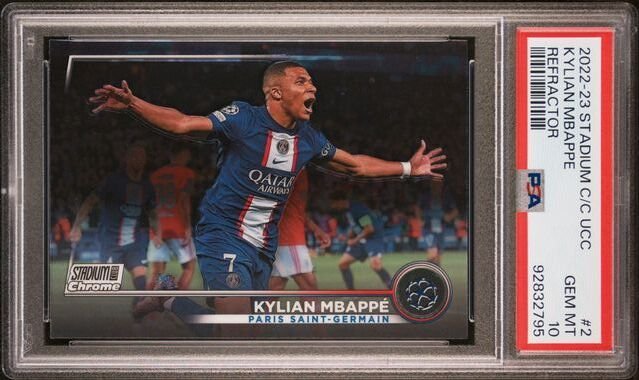 2022/23 - Topps - Stadium Club Chrome UCL - Kylian Mbappé - #2 Refractor - 1 Graded card - PSA 10