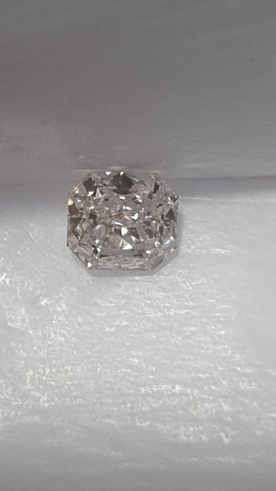 1 pcs Diamant  (Naturfarvet)  - 0.62 ct - Radiant - Light Lyserød - SI1