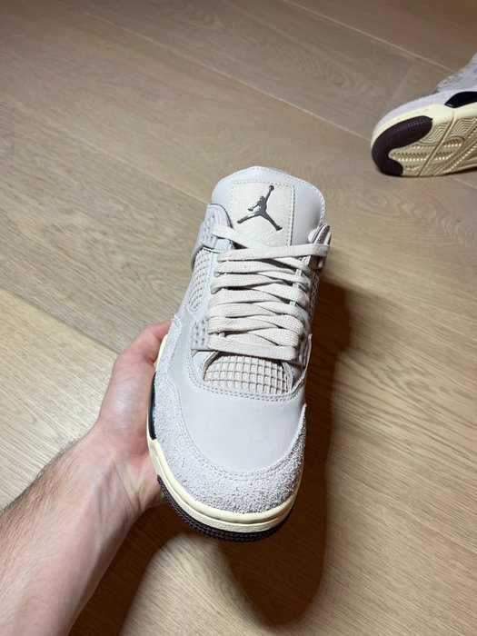 Air Jordan - Air Jordan 4 - Sneakers - Størelse: EU 38 - Nyt med labels