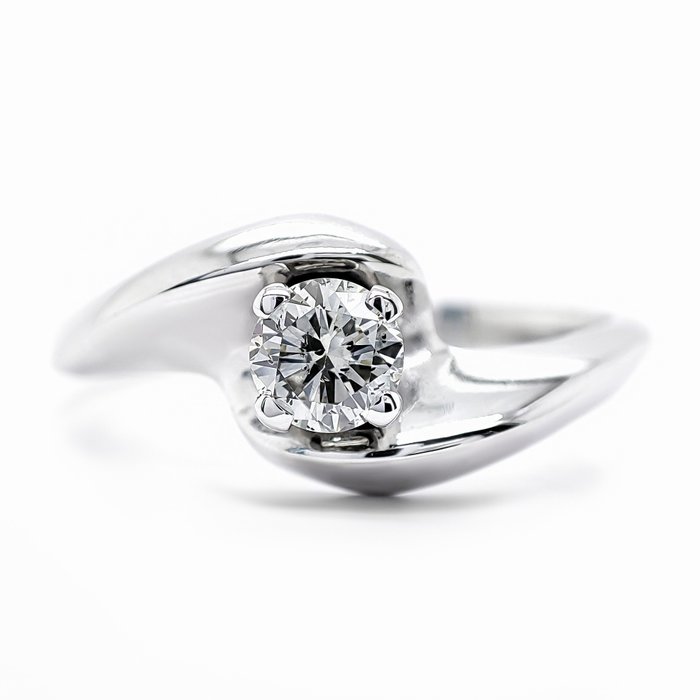 Ring - 14 karat Hvidguld -  0.30ct. tw. Diamant (Natur)