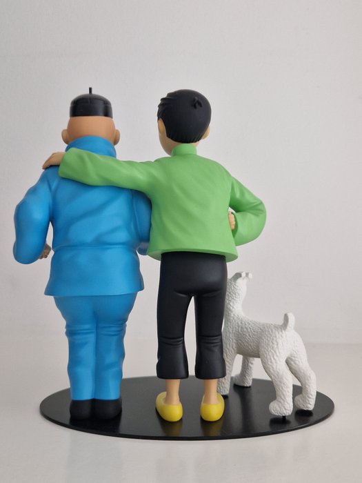 Figur - Tintin - Statuette Moulinsart 45953 - La fraternité de Tintin  Tchang - collection « rencontres - polykrom