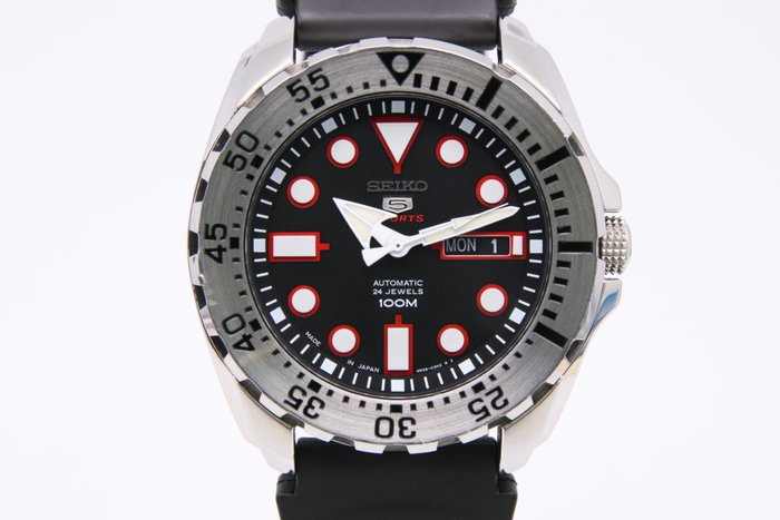 Seiko - Seiko 5 - Ingen mindstepris - SRP601J1 | 4R36-03T0 - Mænd - 2011-nu