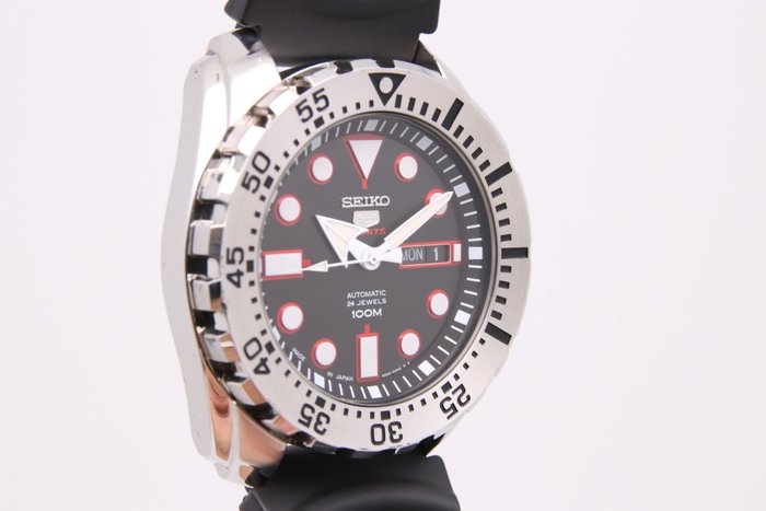 Seiko - Seiko 5 - Ingen mindstepris - SRP601J1 | 4R36-03T0 - Mænd - 2011-nu