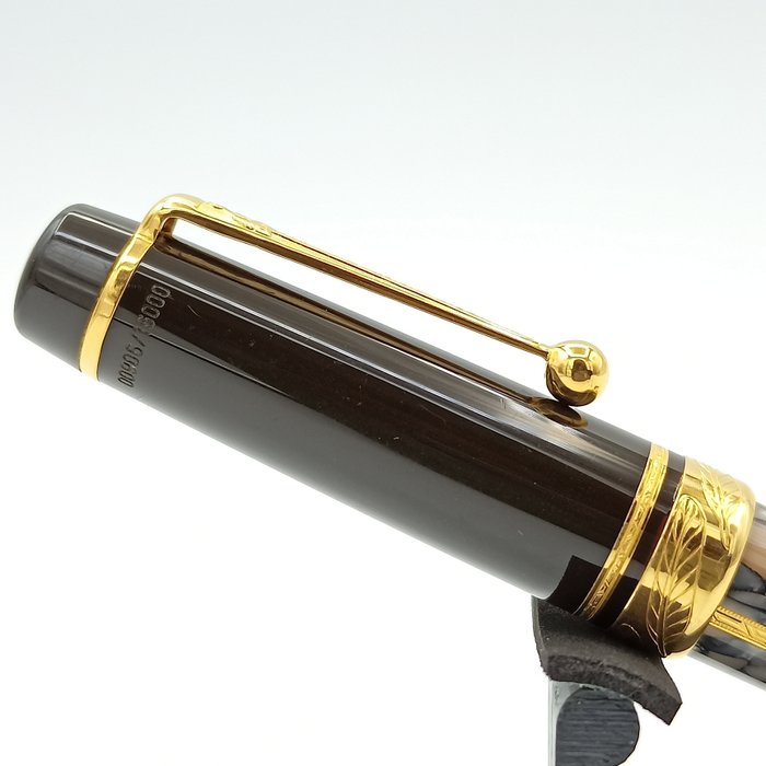 Montblanc - Meisterstuck - Alexandre Dumas - Writers Limited Edition 00906/16000 - Pen