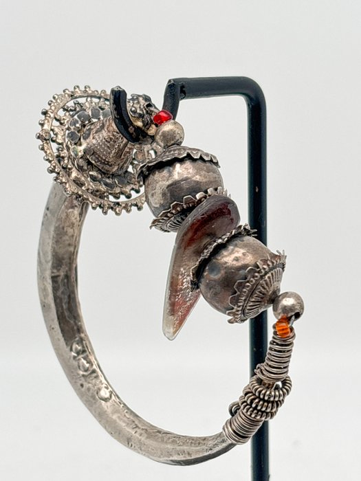 Næse ring - Glas, Sølv - Indien - 1800-tallet