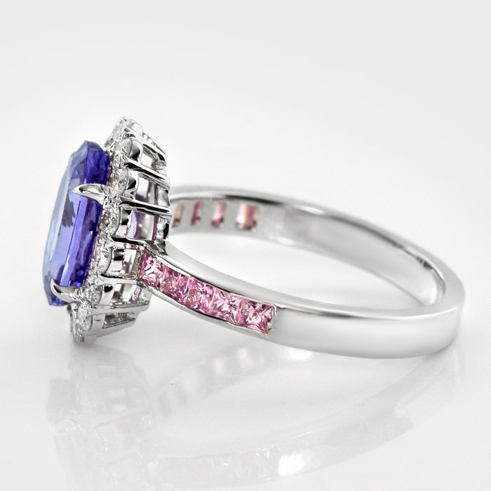 Ingen mindstepris - Ring - 14 karat Hvidguld -  3.06ct. tw. Tanzanit - Diamant - IGI 2,34 ct lavendel