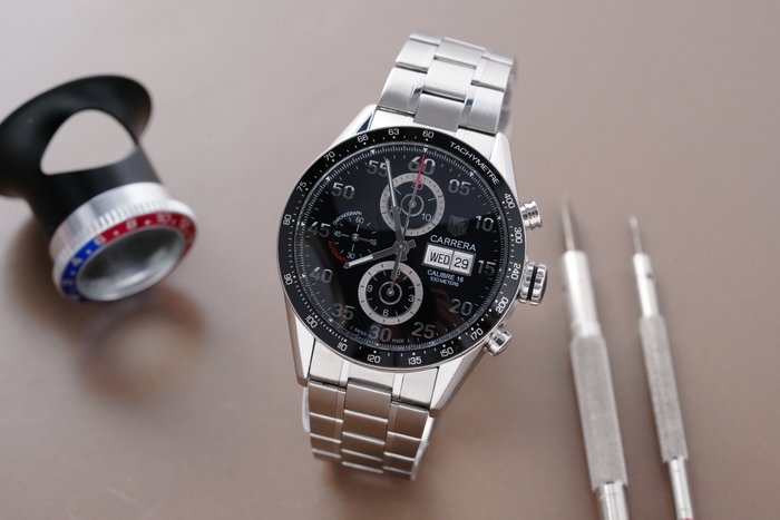 TAG Heuer - Carrera Calibre 16 Chronograph Black Dial Day/Date - CV2A10 - Mænd - 2011-nu