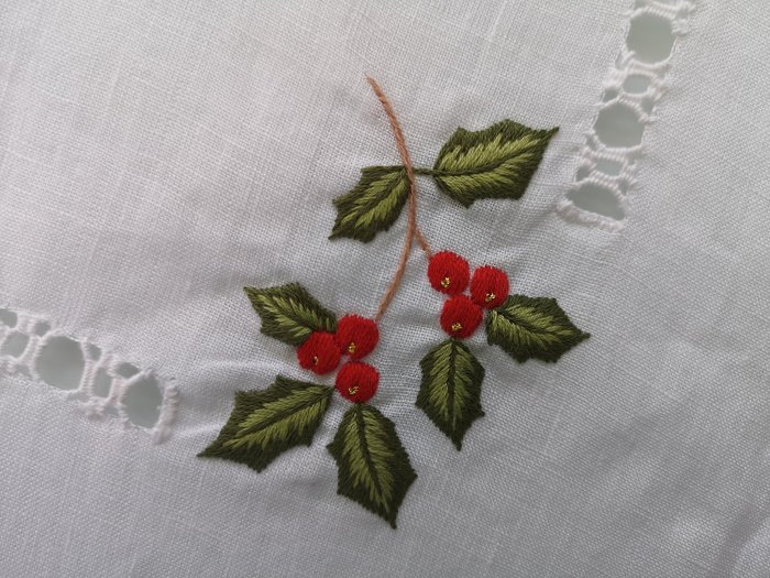 Christmas tablecloth hand embroidered - Dug  - 270 cm - 175 cm