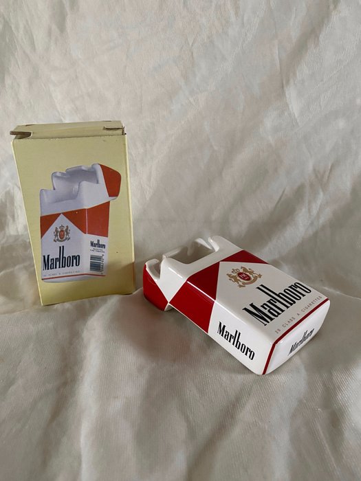 Marlboro - Reklameplakat - Askebæger - Håndmalet "Marlboro" keramisk cigaretæske