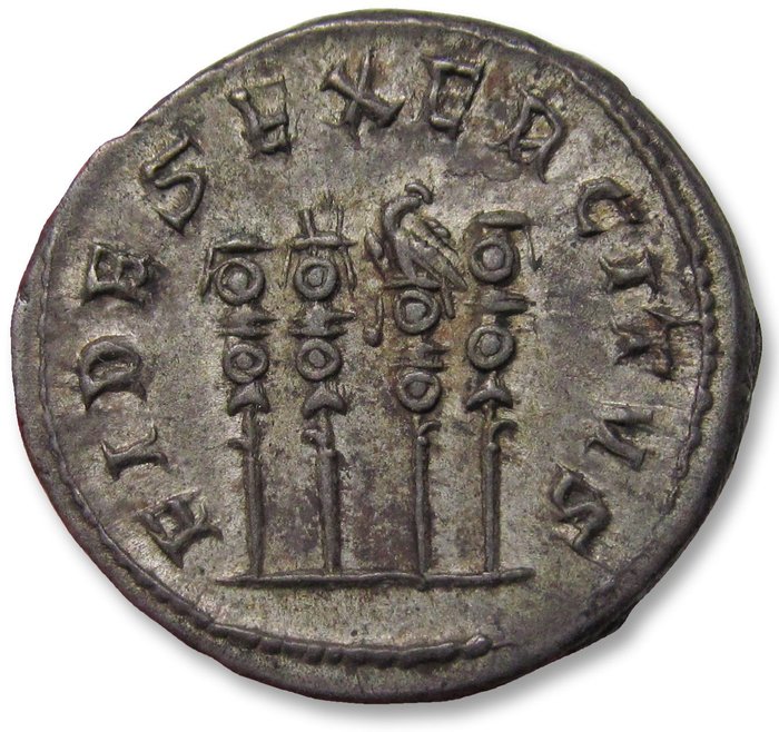 Romarriket. Philip I (AD 244-249). Antoninianus Rome mint 247-249 A.D. - FIDES EXERCITVS - attractively toned example of this type