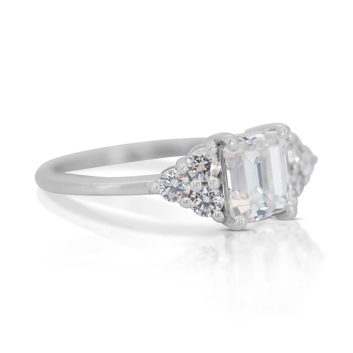 Ring - 18 kraat Hvidguld -  1.35ct. tw. Diamant (Natur) - Diamant