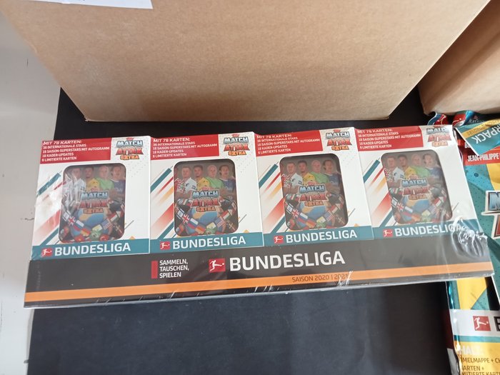 2020/21 Topps Match Attax Bundesliga 48 tin boxes + 29 starter packs - 1 Booster pack - Næsten så god som ny (NM)