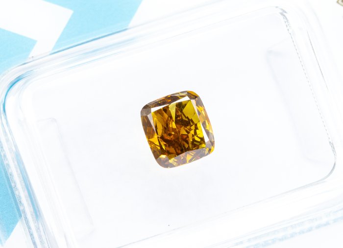 Ingen mindstepris - 1 pcs Diamant  (Naturfarvet)  - 0.90 ct - Pude - Fancy deep Brunlig, Orange nuance Gul - SI2 - International Gemological Institute (IGI)