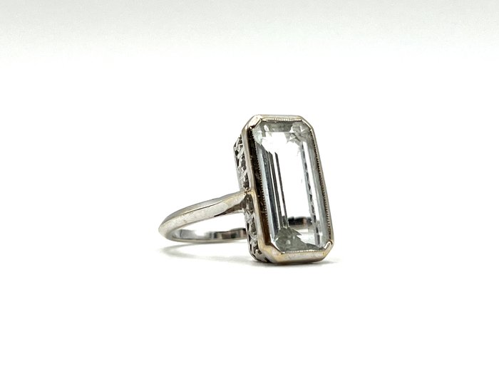 Ingen mindstepris - Ring - 18 kraat Hvidguld -  3.50ct. tw. Akvamarin